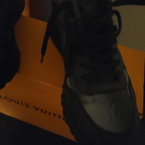 Louie sneakers - Picture 15 of 16
